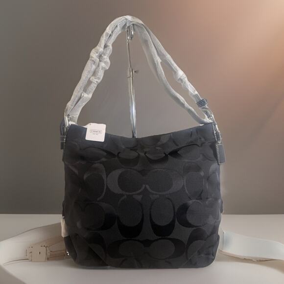 NWT Coach F15067 24CM Signature Duffle Black/Black Canvas Tote - Picture 1 of 12